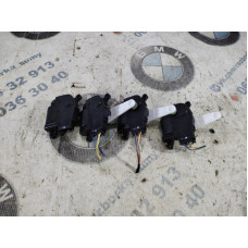 Привод заслонки отопителя