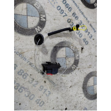 Трос лючка топливного бака