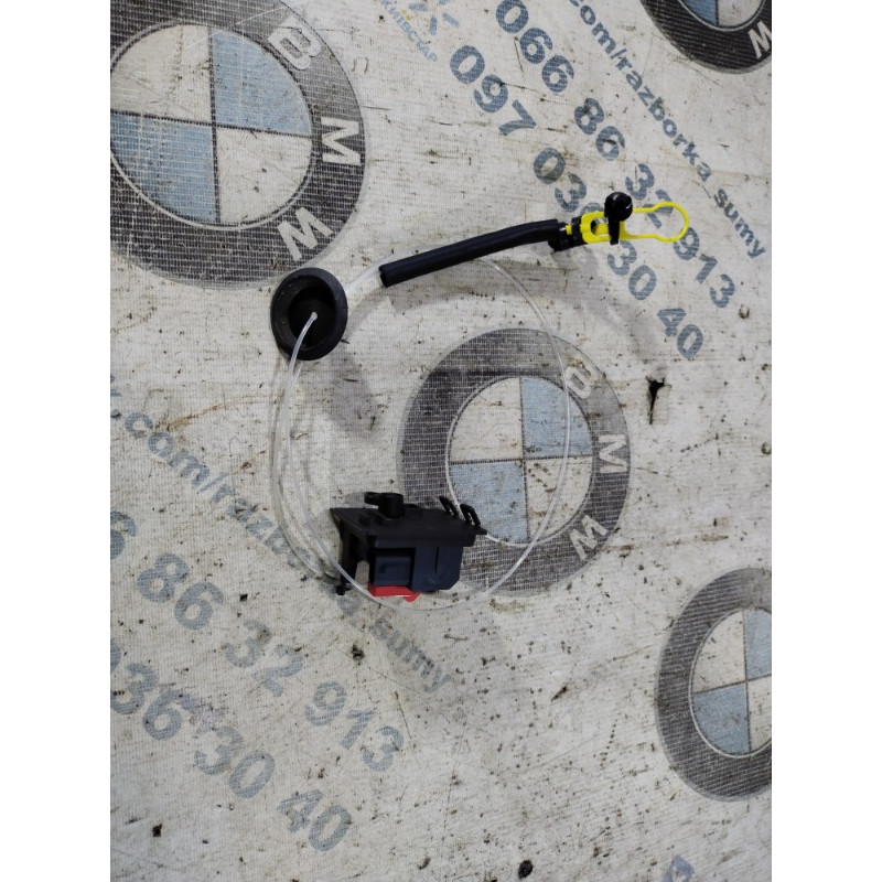 Трос лючка топливного бака (кузов и элементы) Jeep Cherokee KL 2014 2.4 68140743ab