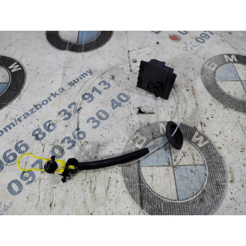 Трос лючка топливного бака (кузов и элементы) Jeep Cherokee KL 2014 2.4 68140743ab