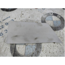 Обшивка крышки багажника