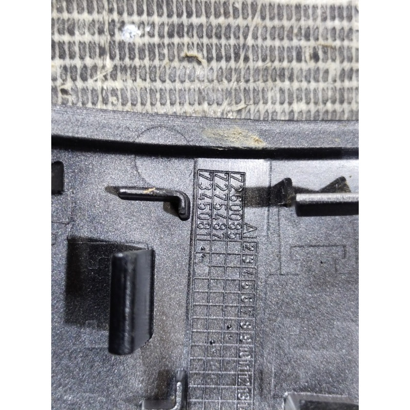 Декор салона (салон) BMW 3-series F30 2013 N20B20 51417260085