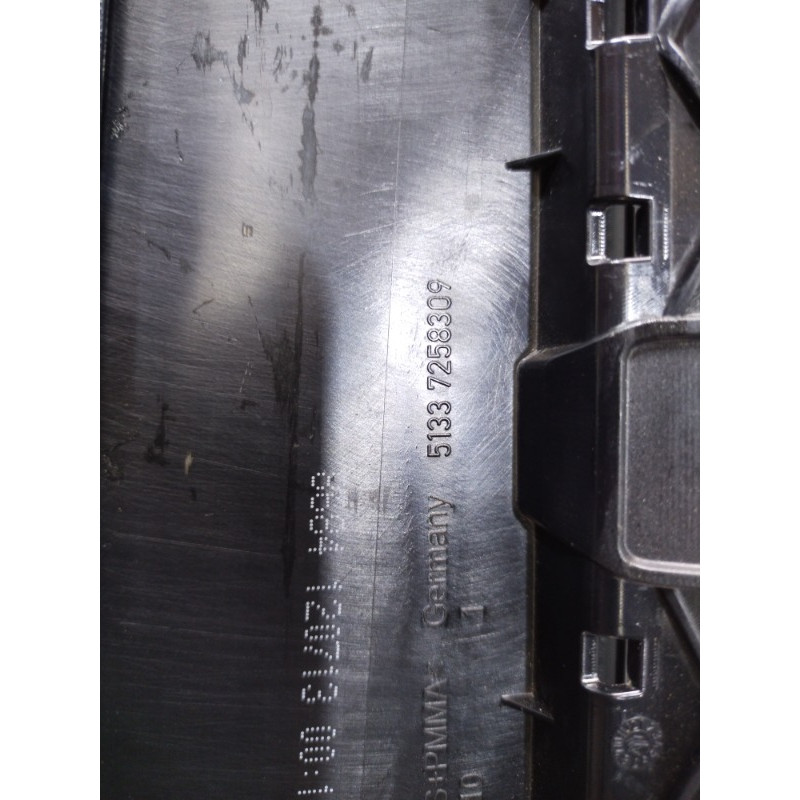 Накладка двери боковая (кузов и элементы) BMW 3-series F30 2013 N20B20 51337258309