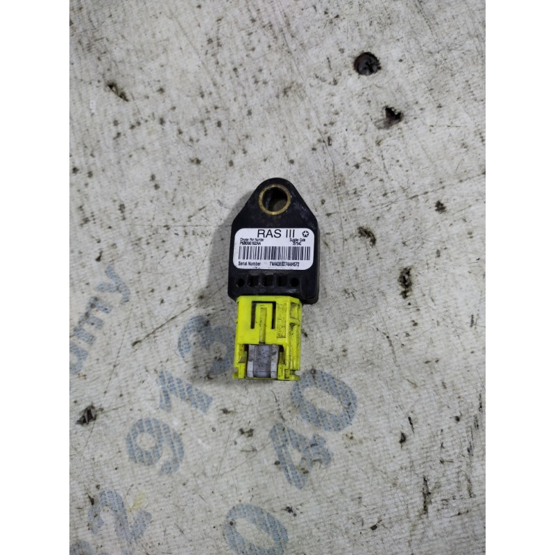 Датчик удара (электрика / датчики) Jeep Compass MK49 2014 2.4 68056162aa