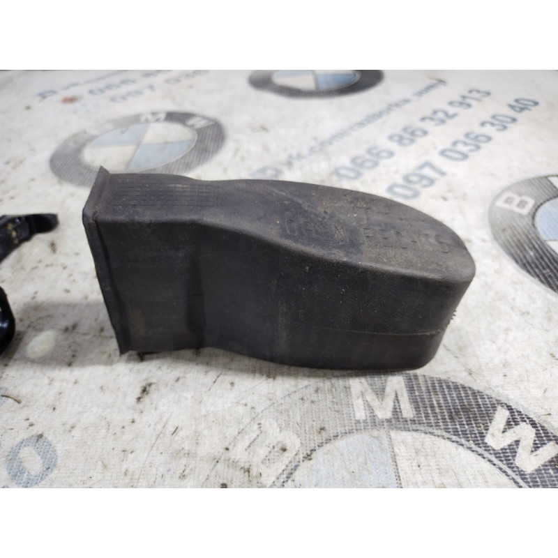 Ограничитель двери (кузов и элементы) Volkswagen Jetta MK6 2011 2.5 5n0837267