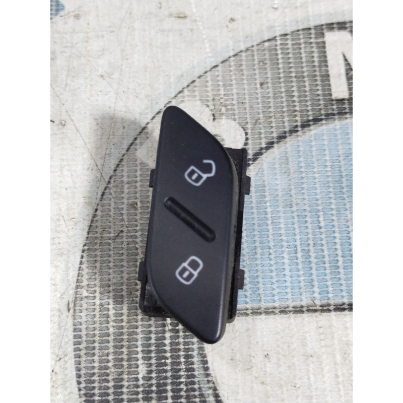 Кнопка блокировки центрального замка (электрика / кнопки) Volkswagen Jetta MK6 2011 2.5 5c6962126