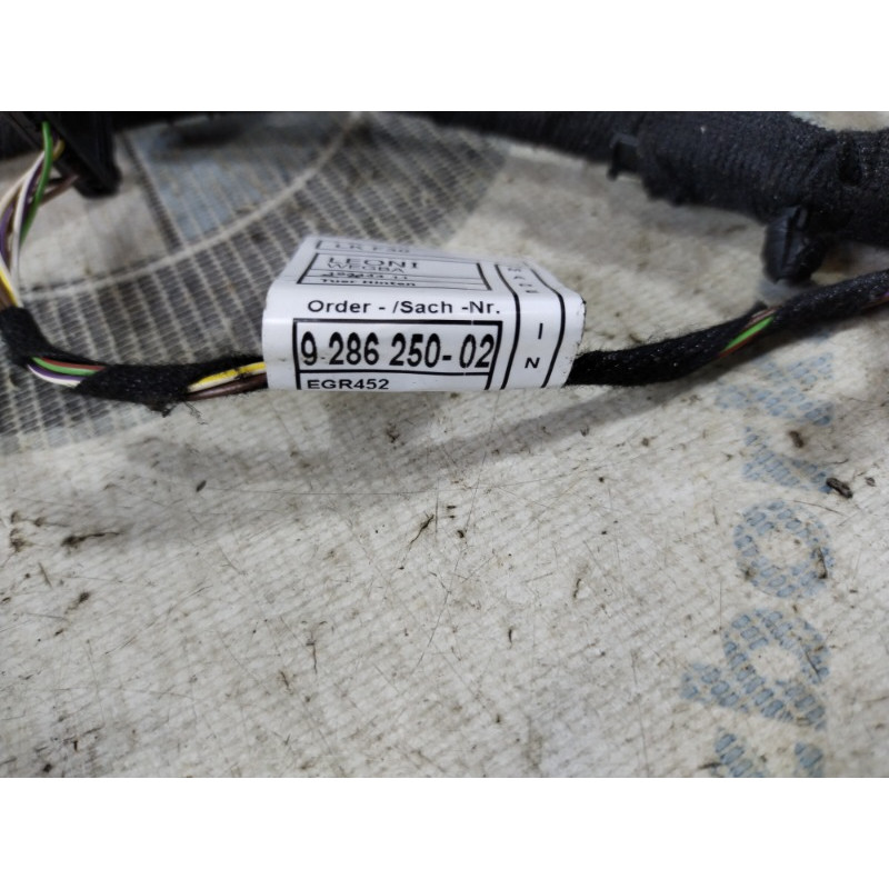 Проводка дверная (электрика) BMW 3-series F30 2013 N20B20 61129286250