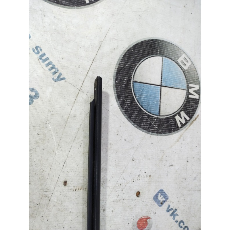 Молдинг скла (кузов і елементи) BMW 3-series F30 2013 N20B20 51357258293