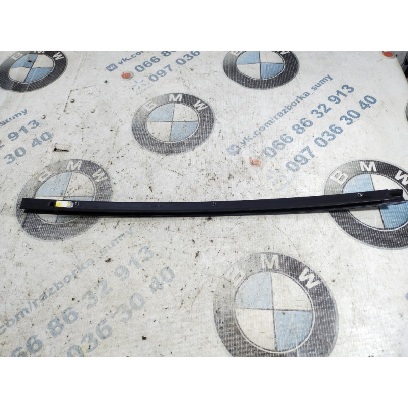 Направляющая стекла двери (кузов и элементы) BMW 3-series F30 2013 N20B20 51357258301
