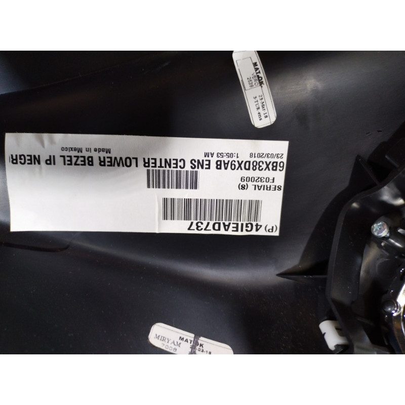 Пластик салона (салон) Jeep Compass MP 2018 2.4 6bx38dx9ab