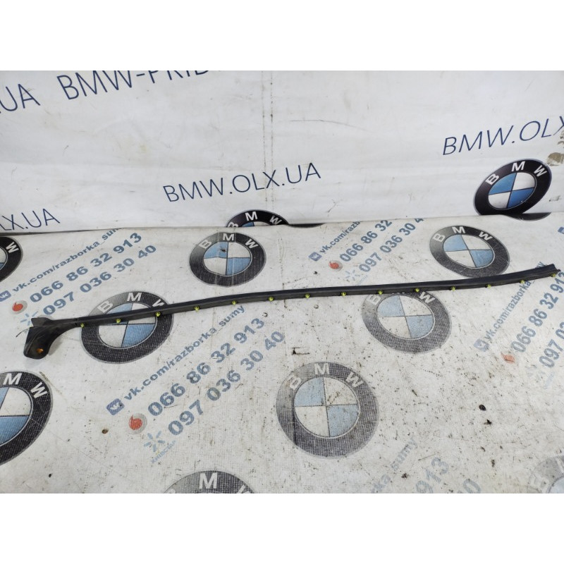 Уплотнитель проема двери (кузов и элементы) Volkswagen Jetta MK6 2011 2.5 5c6837651