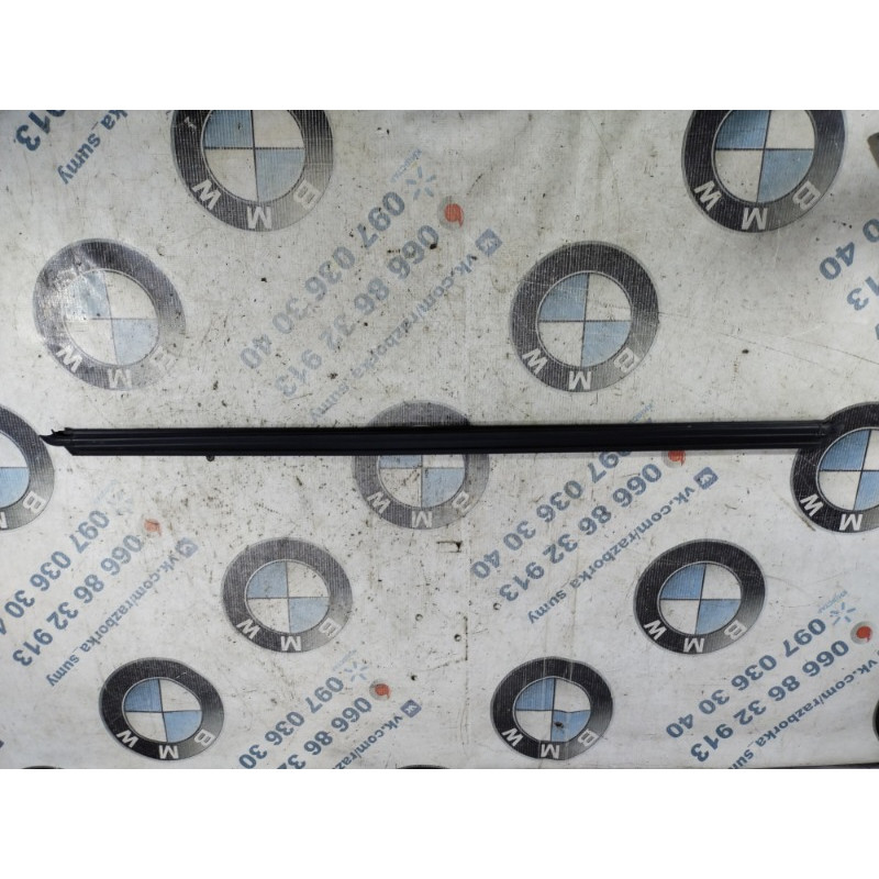 Молдинг стекла внутренний (наружные элементы кузова) Volkswagen Jetta MK6 2011 2.5 5c6837479