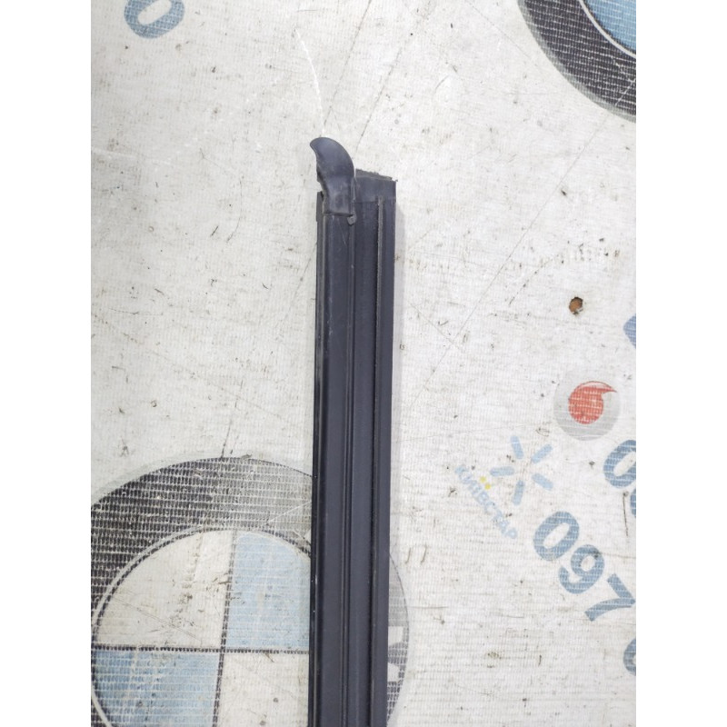 Молдинг стекла внутренний (наружные элементы кузова) Volkswagen Jetta MK6 2011 2.5 5c6837479