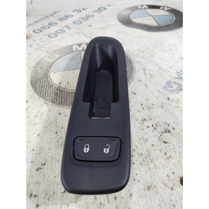 Кнопка блокування центрального замка (електрика / кнопки) Jeep Compass MP 2018 2.4 p6bz29lxhaa