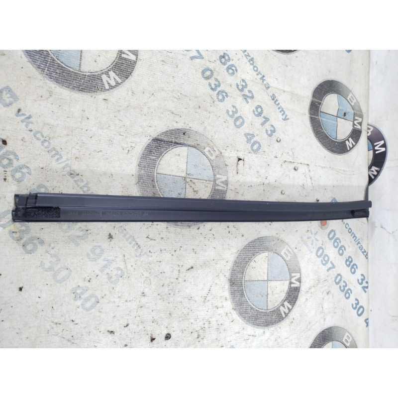 Молдинг двери внешний (кузов и элементы) Jeep Compass MP 2018 2.4 68242128AA