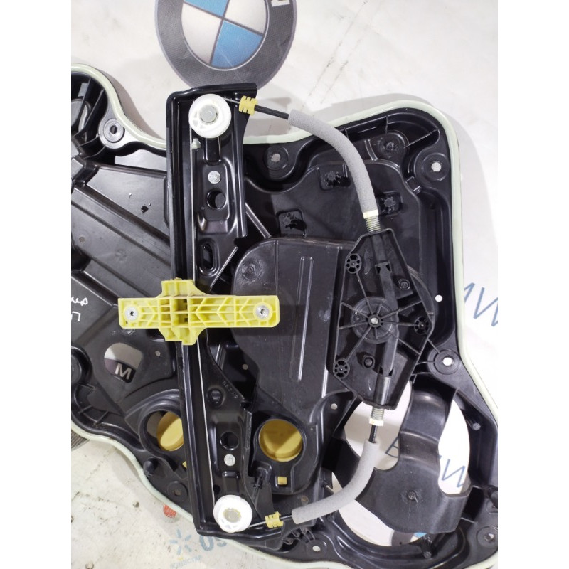 Механизм стеклоподъемника с мотором (кузов и элементы) Jeep Compass MP 2018 2.4 68292132AA