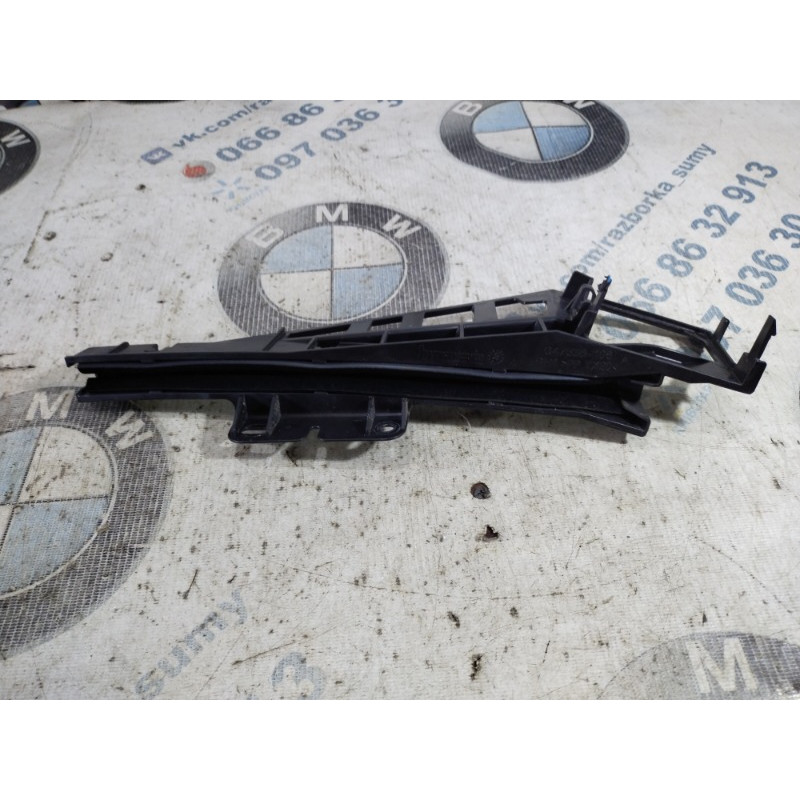 Направляющая стекла двери (кузов и элементы) Jeep Compass MP 2018 2.4 68292090AA