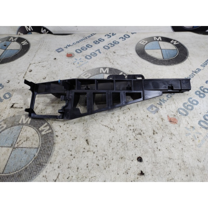 Направляющая стекла двери (кузов и элементы) Jeep Compass MP 2018 2.4 68292090AA