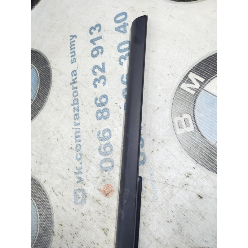 Молдинг двери внешний (кузов и элементы) Jeep Compass MP 2018 2.4 68242114AA