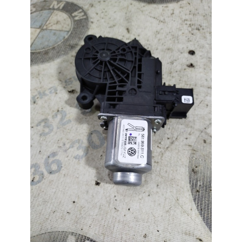 Мотор стеклоподъемника (электрика) Volkswagen Passat B8 2016 1.8 561959811c