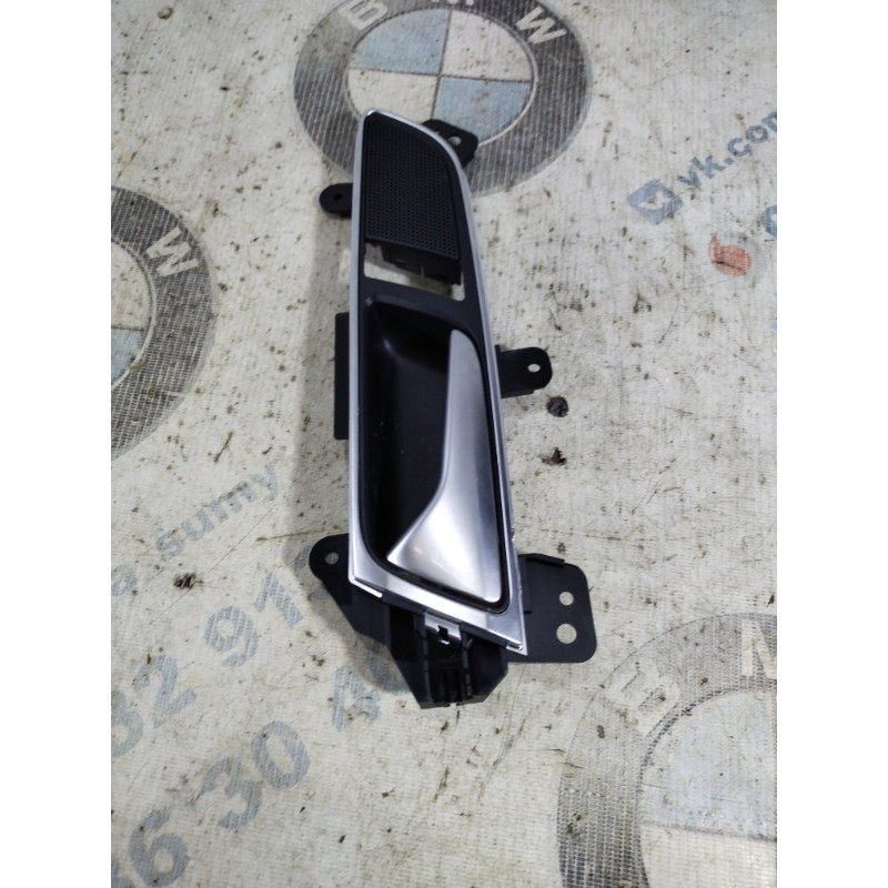 Ручка дверей внутрішня (салон) Volkswagen Passat B8 2016 1.8 561839113