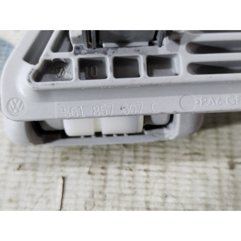 Ручка потолка (салон) Volkswagen Passat B8 2016 1.8 561857607c