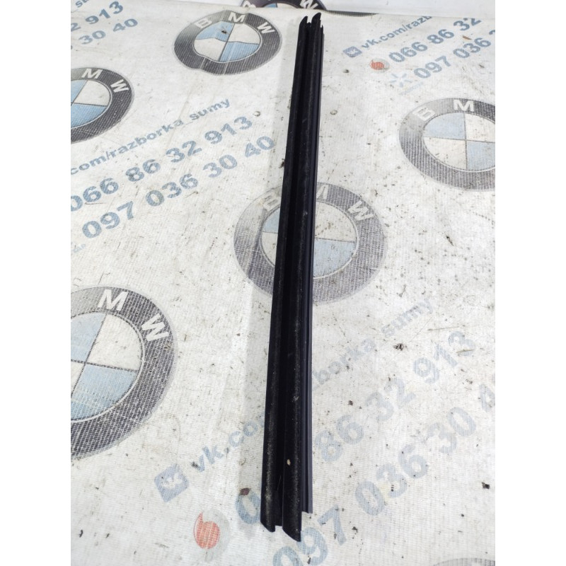 Молдинг двери внешний (кузов и элементы) Jeep Compass MP 2018 2.4 68242129AA