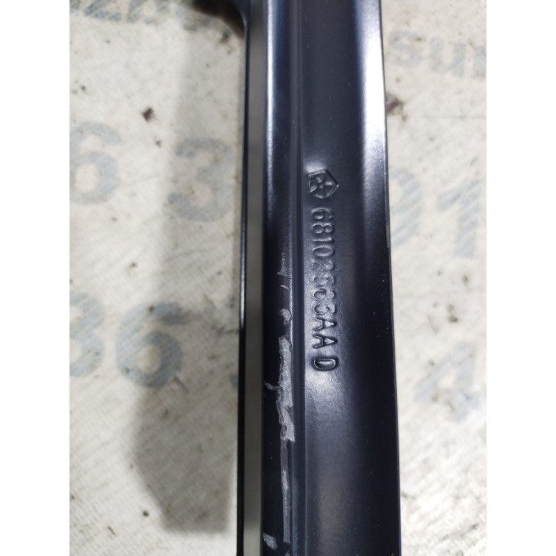 Накладка двери боковая (кузов и элементы) Jeep Cherokee KL 2014 2.4 68102563aa