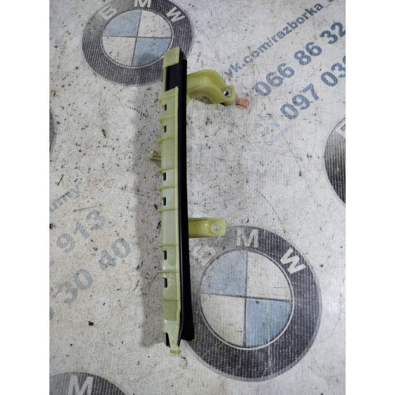 Направляющая стекла двери (кузов и элементы) Jeep Cherokee KL 2014 2.4 68227427AA