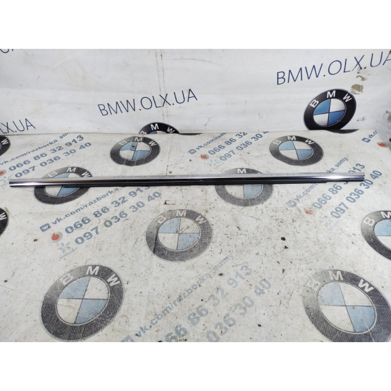 Молдинг двери внешний (кузов и элементы) Jeep Cherokee KL 2014 2.4 68142975AB