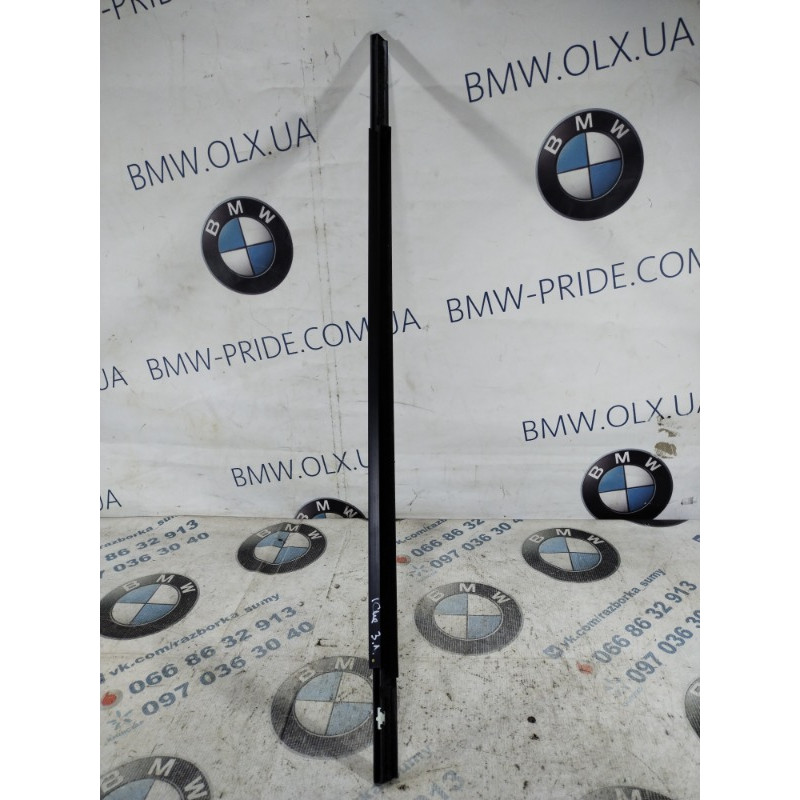 Молдинг двери внешний (кузов и элементы) Jeep Cherokee KL 2014 2.4 68142975AB