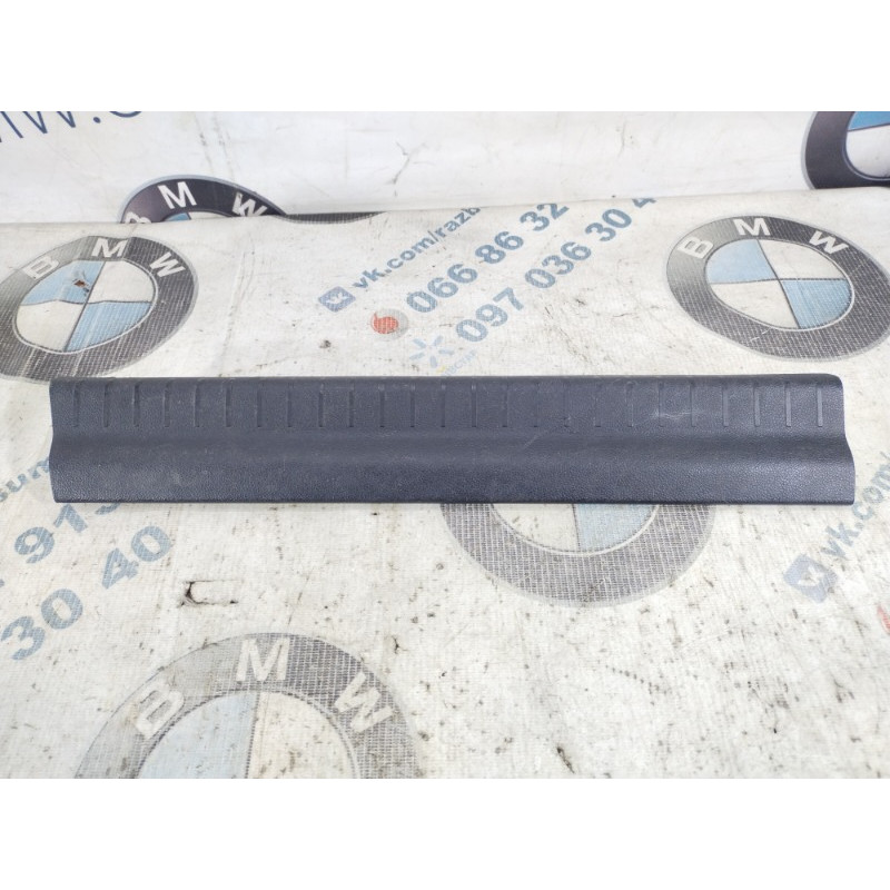 Накладка на порог (кузов и элементы) Dodge Journey SXT 2014 3.6 1be48dx9ab