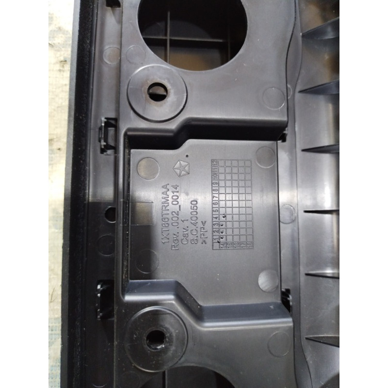 Заглушка сидения (салон) Jeep Cherokee KL 2014 2.4 1xt86trmaa