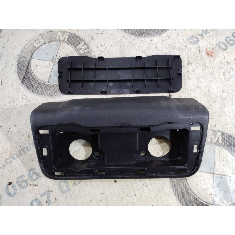 Заглушка сидения (салон) Jeep Cherokee KL 2014 2.4 1xt86trmaa