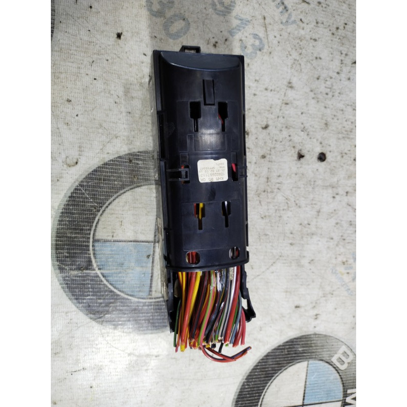 Блок предохранителей (электрика) Volkswagen Jetta MK6 2011 2.5 6r0937615a