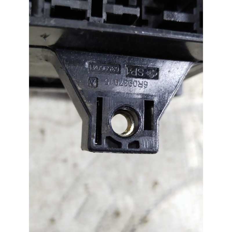 Блок предохранителей (электрика) Volkswagen Jetta MK6 2011 2.5 6r0937615a