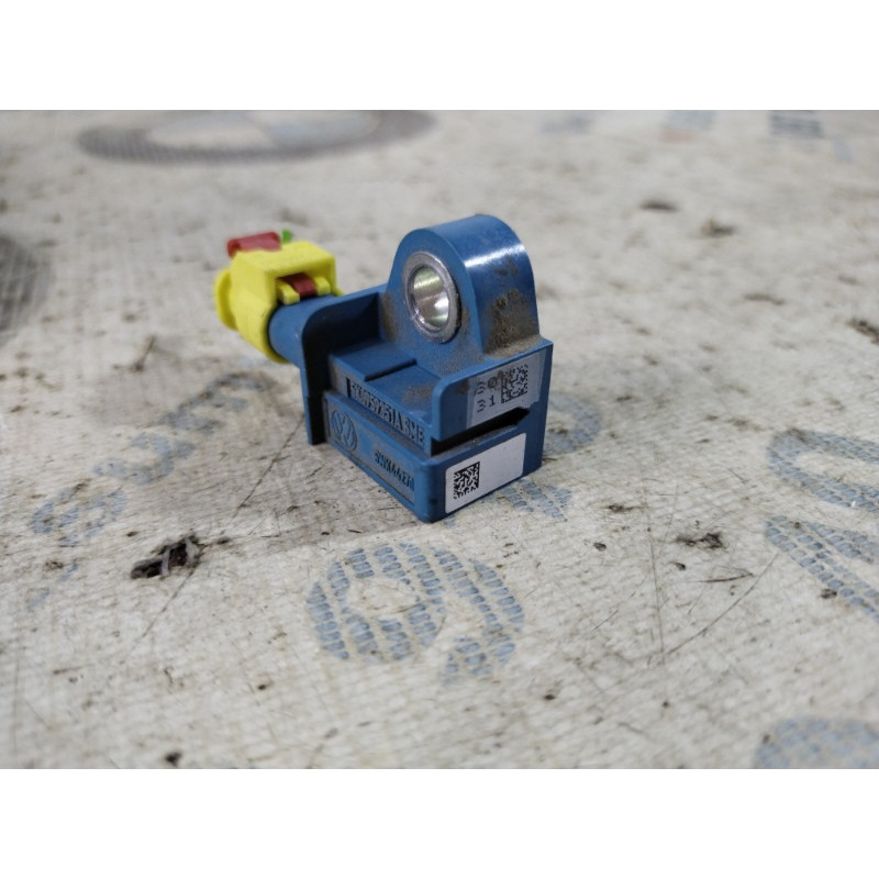 Датчик удара (электрика / датчики) Volkswagen Jetta MK6 2011 2.5 5k0959351a