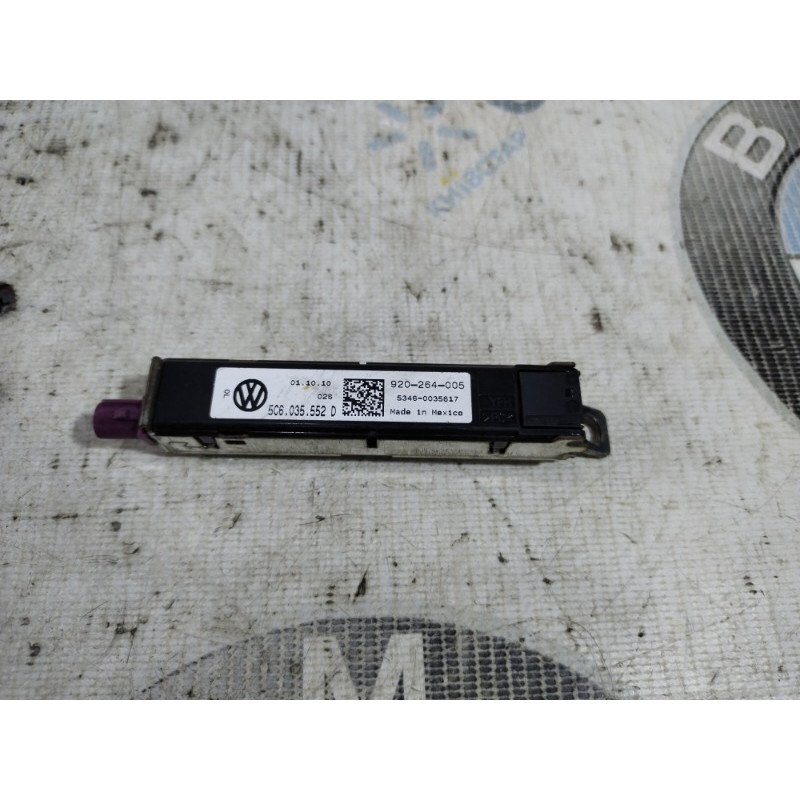 Усилитель антенны (электрика) Volkswagen Jetta MK6 2011 2.5 5c6035552d