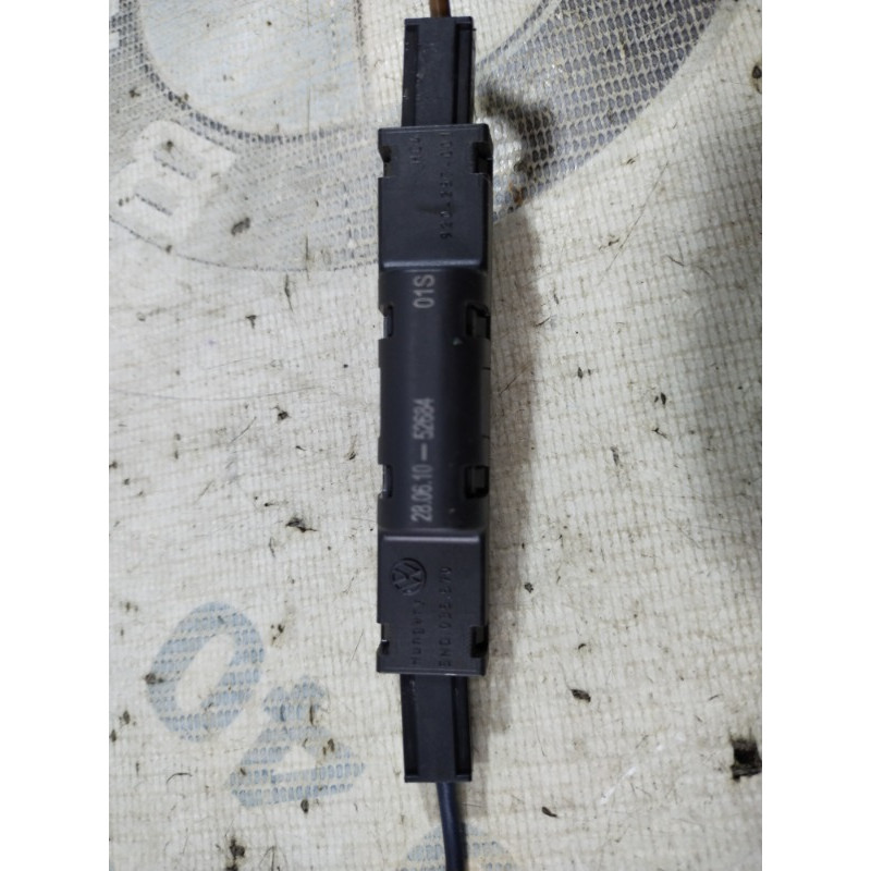 Антенна (электрика) Volkswagen Jetta MK6 2011 2.5 5n0035570