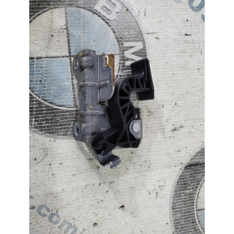 Кнопка открытия лючка топливного бака (электрика / кнопки) Subaru Forester SJ 2015 2.5 57340AJ000