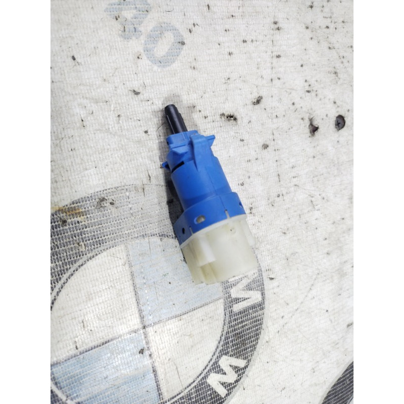 Концевик педали тормоза (электрика / датчики) Jeep Cherokee KL 2014 2.4 56038958AA