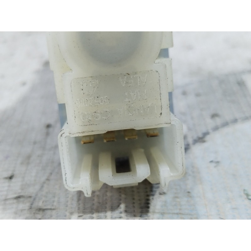 Концевик педали тормоза (электрика / датчики) Jeep Cherokee KL 2014 2.4 56038958AA