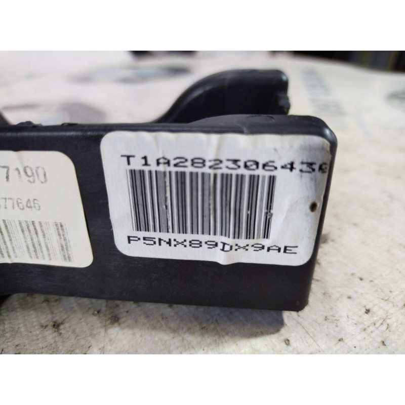 Селектор АКПП (трансмиссия) Dodge Dart PF 2014 2.4 68211004AB