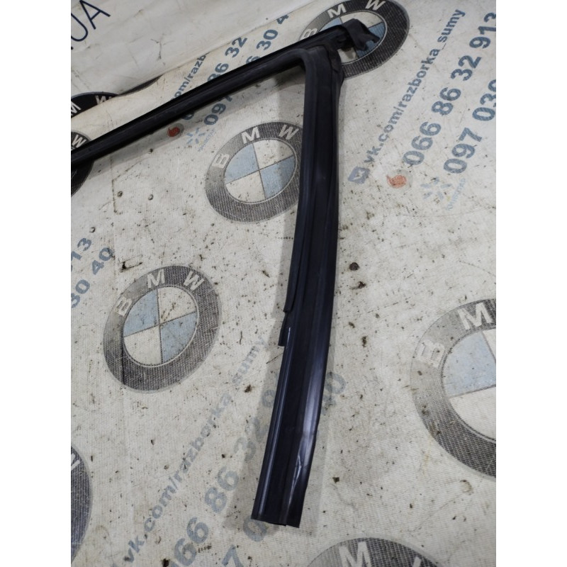 Уплотнитель проема двери (кузов и элементы) Jeep Compass MP 2018 2.4 68242125AC