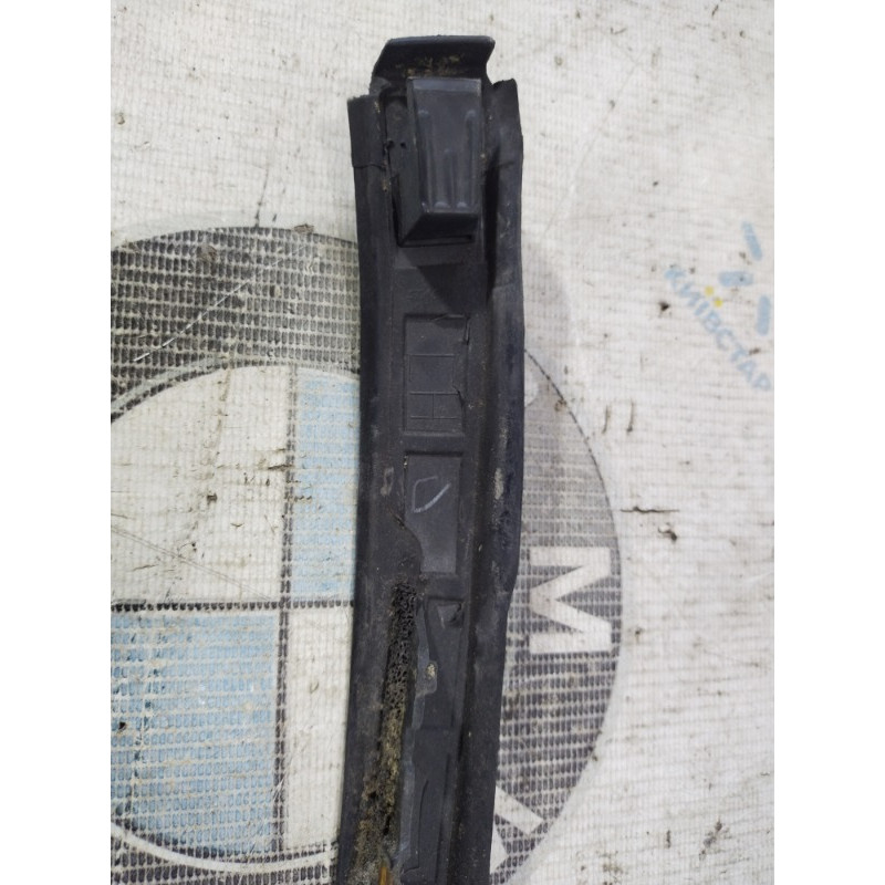 Молдинг лобового стекла (кузов и элементы) Jeep Patriot MK74 2012 2.4