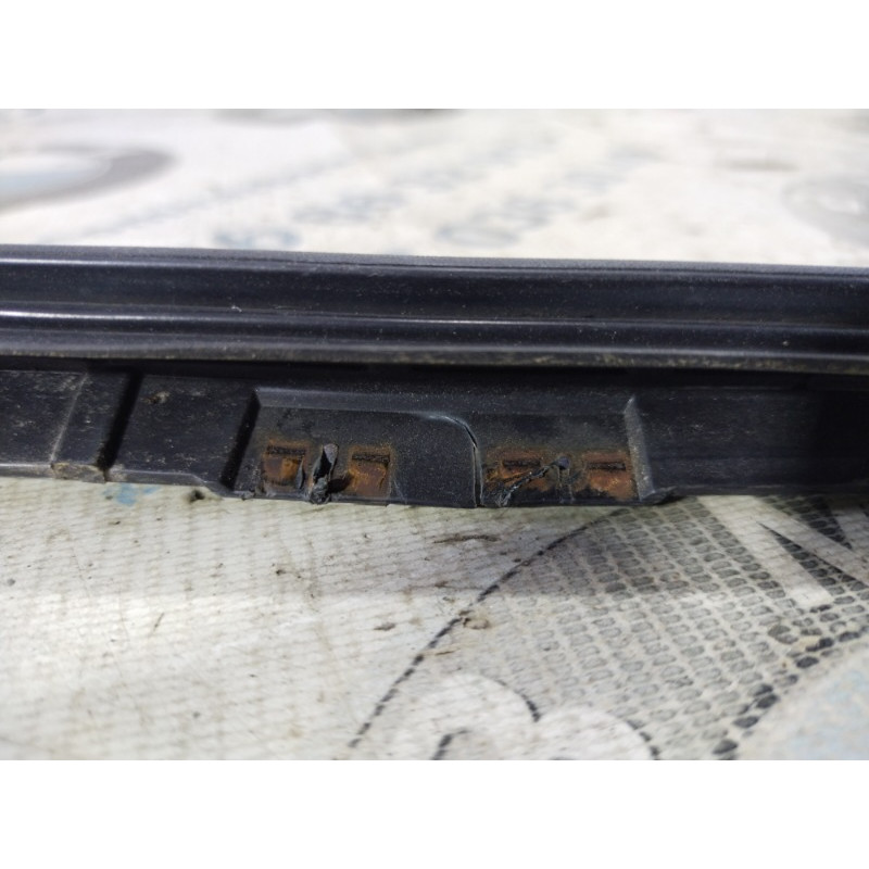 Молдинг лобового стекла (кузов и элементы) Jeep Patriot MK74 2012 2.4