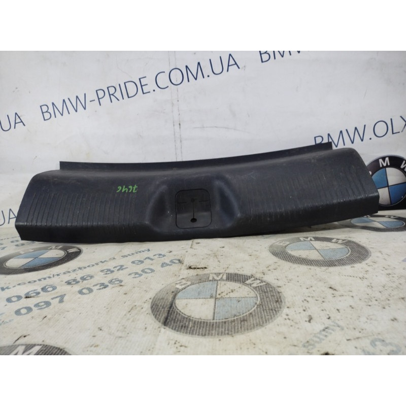 Накладка замка крышки багажника (салон) Dodge Dart PF 2014 2.4 1vw44trmaa