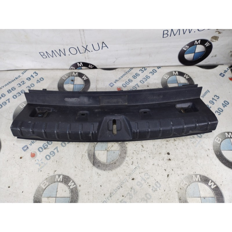 Накладка замка крышки багажника (салон) BMW 3-series F30 2013 N20B20 51477351650