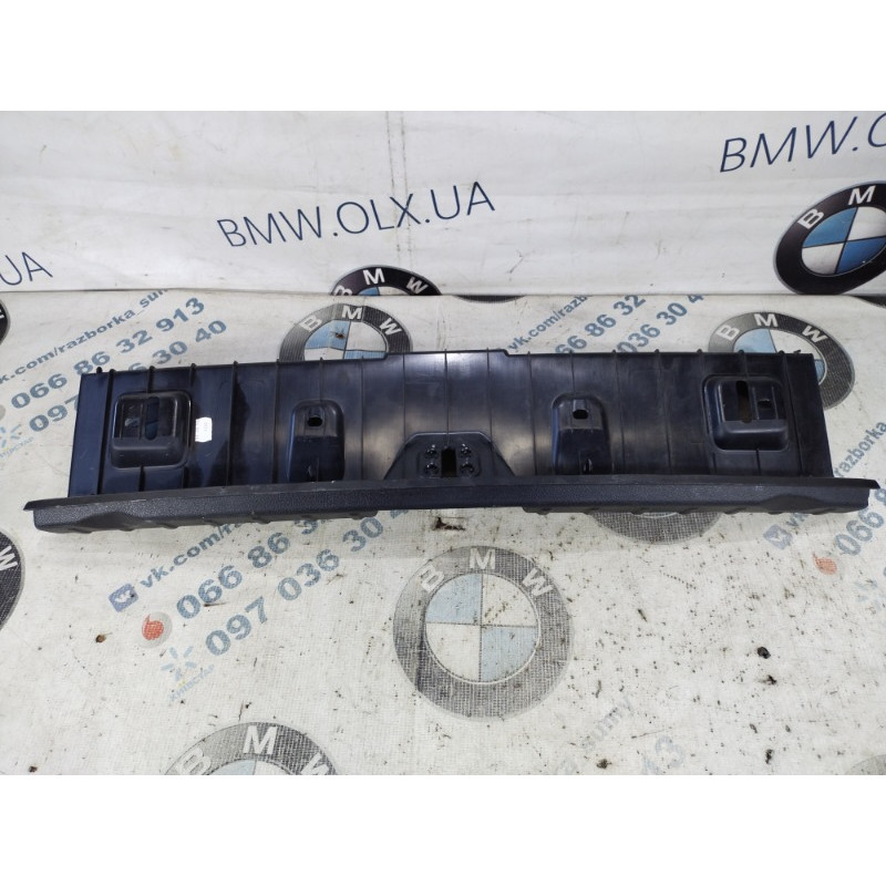 Накладка замка крышки багажника (салон) BMW 3-series F30 2013 N20B20 51477351650