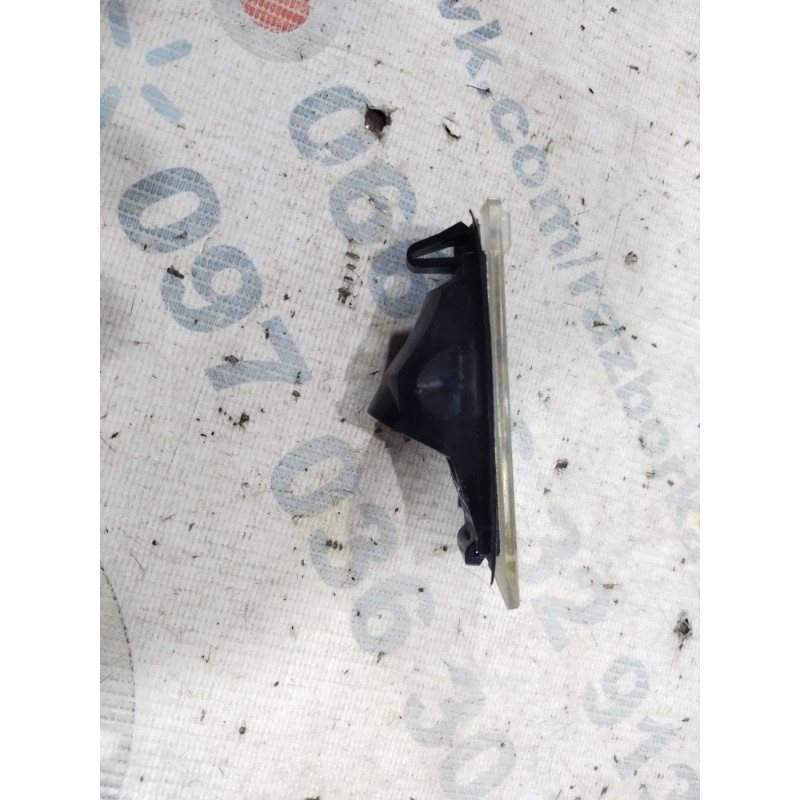 Плафон подсветки номера (оптика) Jeep Cherokee KL 2014 2.4 68223865AA